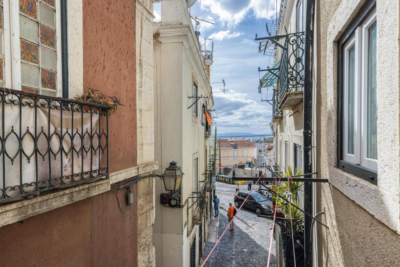 Alfama's Heart By Lovelystay Lissabon